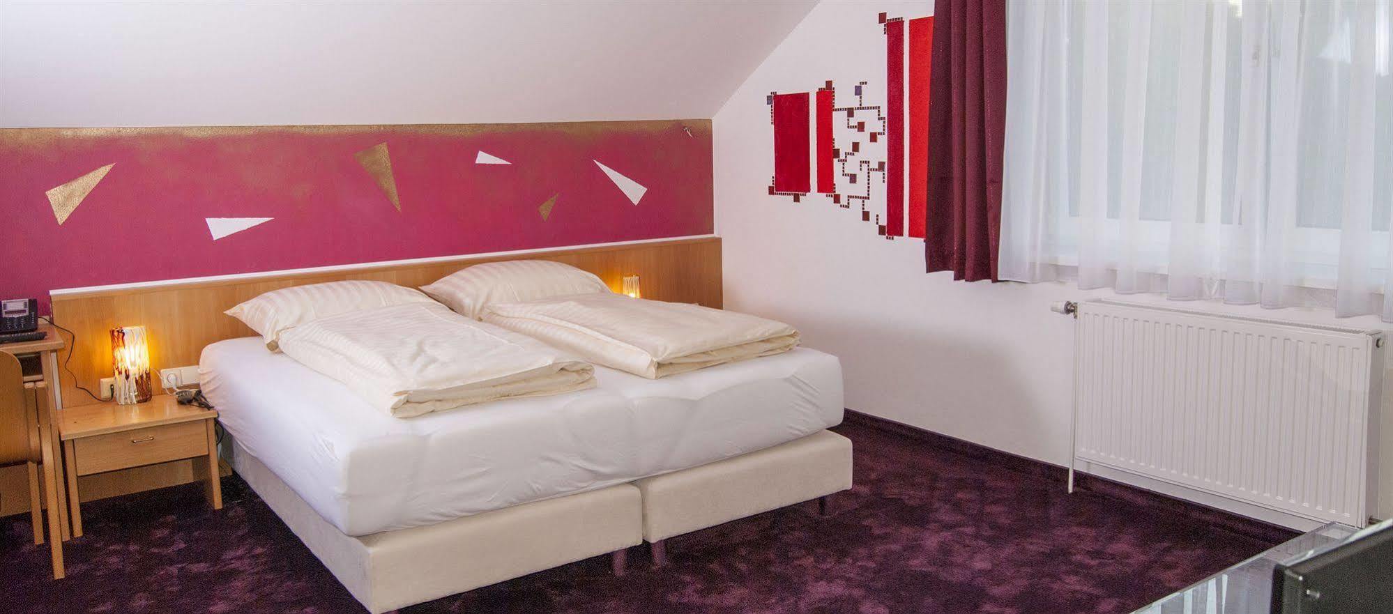 Hotel Residenz Hoessinger Karlstetten Екстер'єр фото