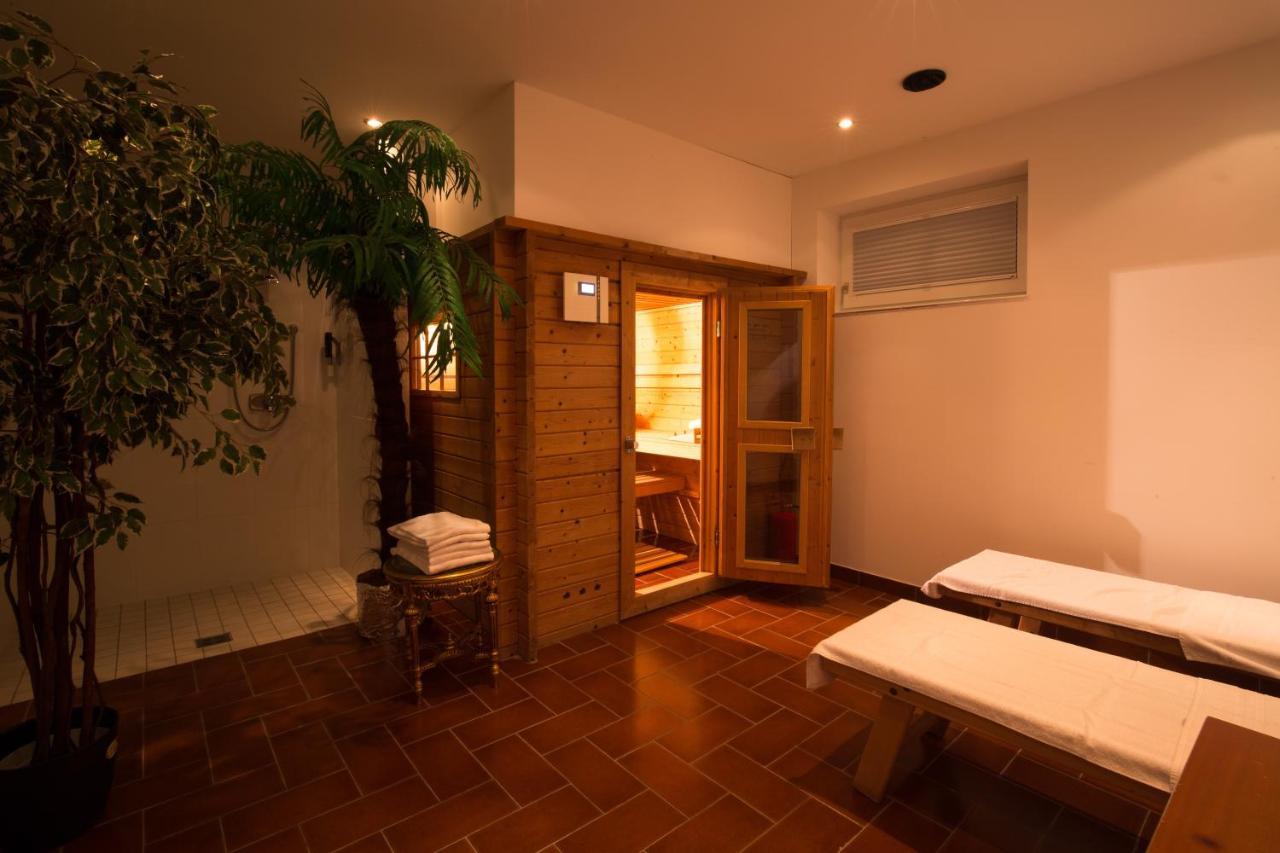 Hotel Residenz Hoessinger Karlstetten Екстер'єр фото