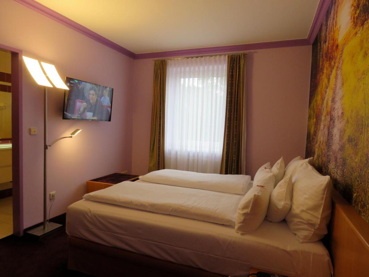 Hotel Residenz Hoessinger Karlstetten Екстер'єр фото